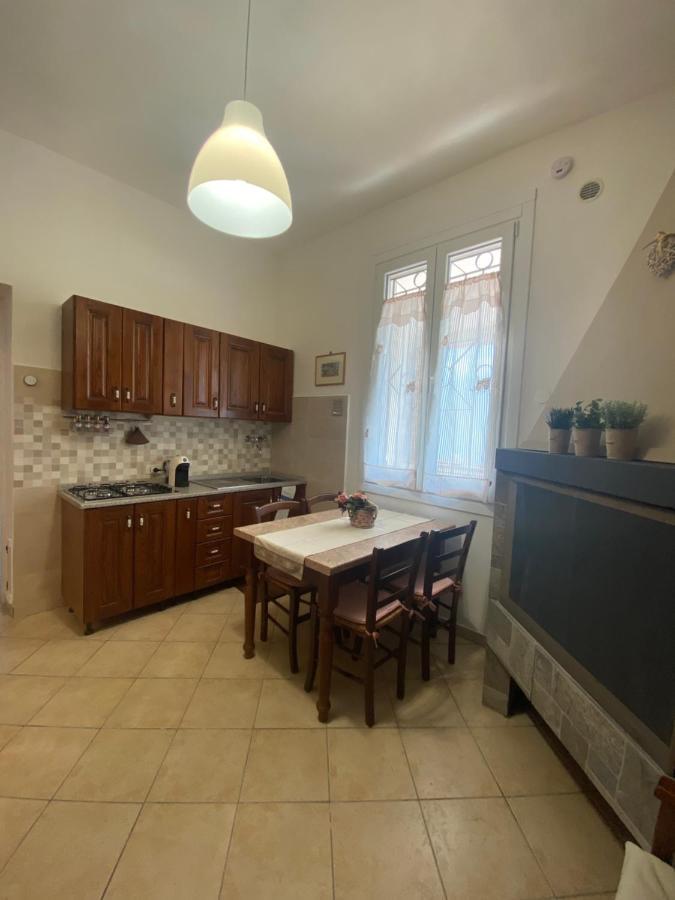 Casato Clavelli 1 Villa Collestatte Luaran gambar