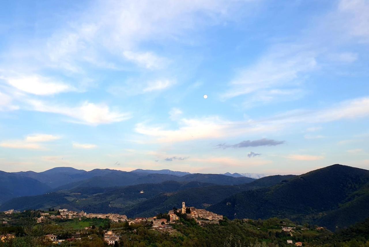 Casato Clavelli 1 Villa Collestatte Luaran gambar