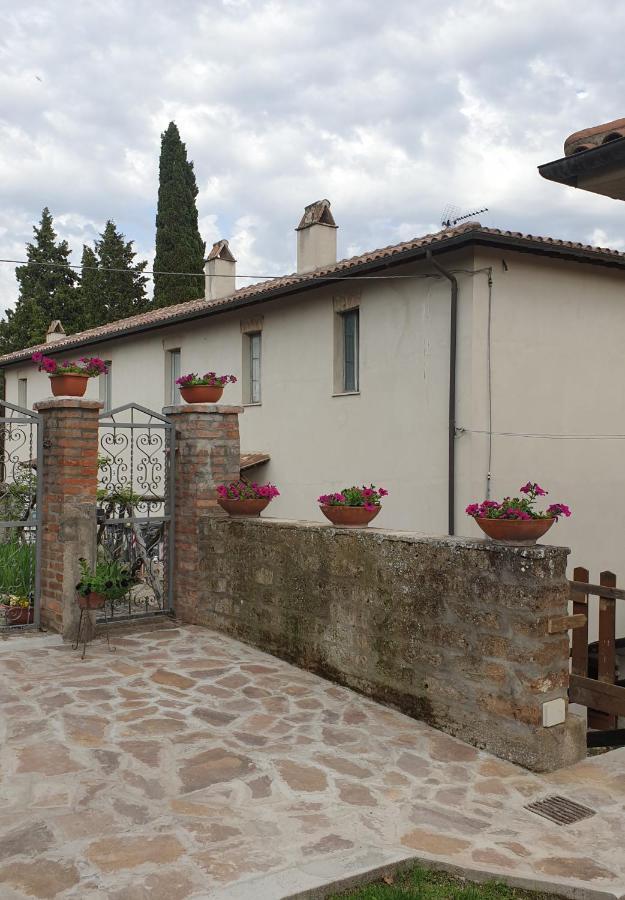 Casato Clavelli 1 Villa Collestatte Luaran gambar