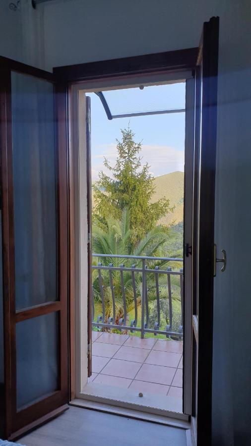 Casato Clavelli 1 Villa Collestatte Luaran gambar